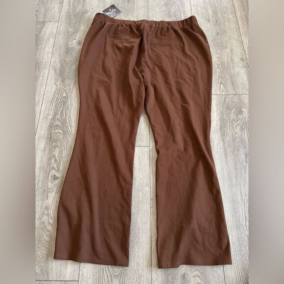 Ava & Viv Brown Flared Pants - Picture 2 of 5